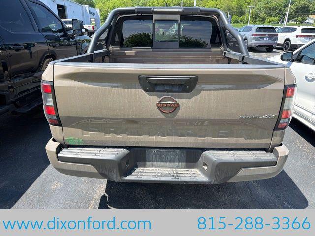 2022 Nissan Frontier Crew Cab PRO-4X 4x4