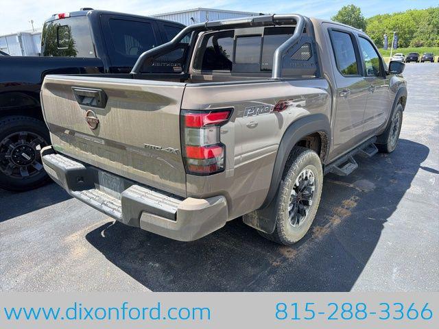 2022 Nissan Frontier Crew Cab PRO-4X 4x4