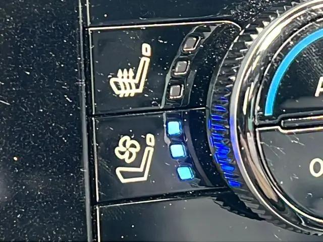 2022 Nissan Pathfinder Platinum 2WD