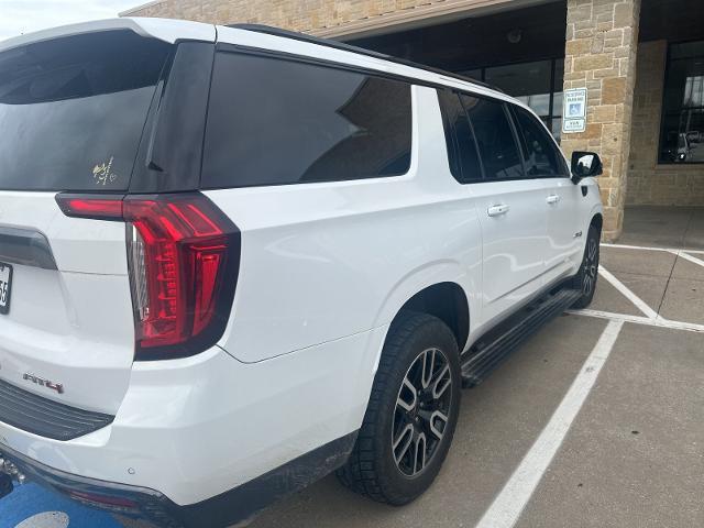2023 GMC Yukon XL 4WD AT4