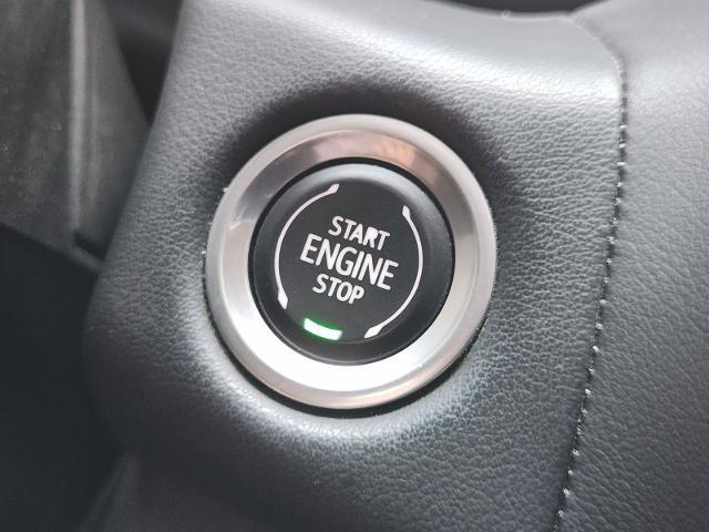 2023 GMC Yukon XL 4WD AT4