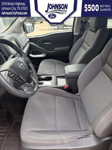 2022 Nissan Frontier Crew Cab SV 4x4