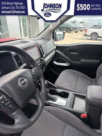 2022 Nissan Frontier Crew Cab SV 4x4