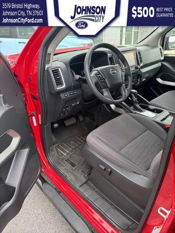 2022 Nissan Frontier Crew Cab SV 4x4