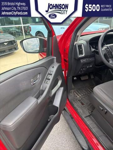 2022 Nissan Frontier Crew Cab SV 4x4