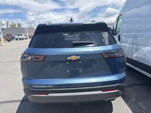 2025 Chevrolet Equinox AWD LT
