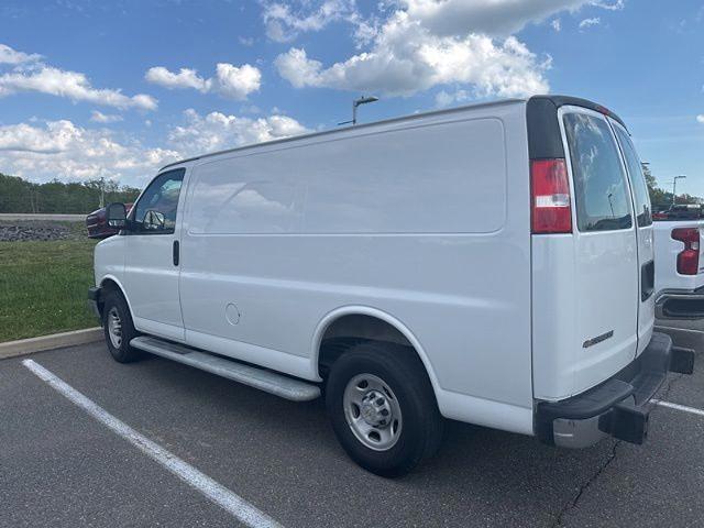 2024 Chevrolet Express Cargo Van RWD 2500 Regular Wheelbase WT