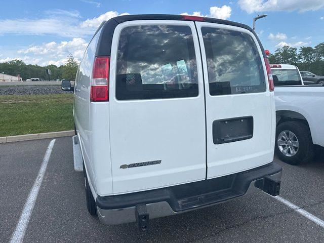 2024 Chevrolet Express Cargo Van RWD 2500 Regular Wheelbase WT