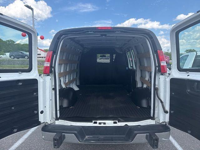 2024 Chevrolet Express Cargo Van RWD 2500 Regular Wheelbase WT