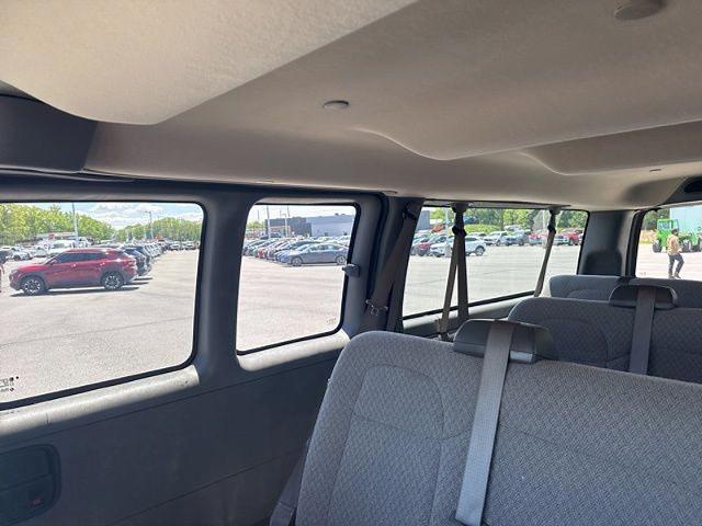 2025 Chevrolet Express Passenger RWD 3500 Extended Wheelbase LT