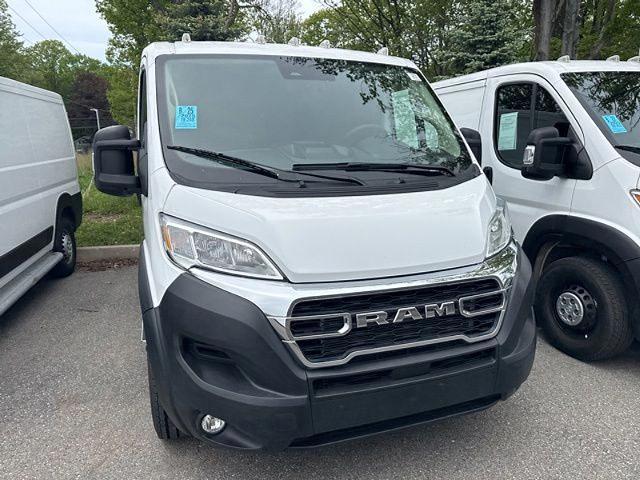 2025 Ram ProMaster 2500 Cargo Van Tradesman Low Roof 136" WB w/Pass Seat