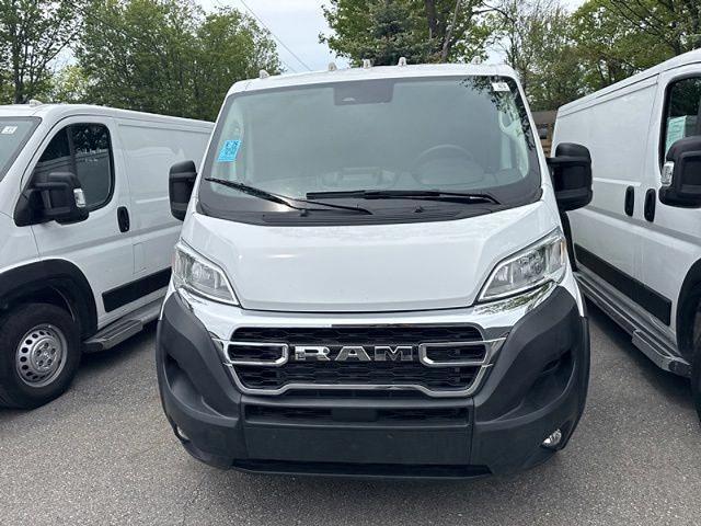 2025 Ram ProMaster 2500 Cargo Van Tradesman Low Roof 136" WB w/Pass Seat