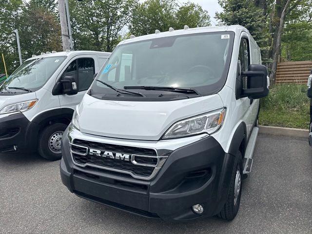 2025 Ram ProMaster 2500 Cargo Van Tradesman Low Roof 136" WB w/Pass Seat