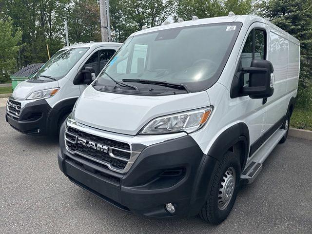 2025 Ram ProMaster 2500 Cargo Van Tradesman Low Roof 136" WB w/Pass Seat