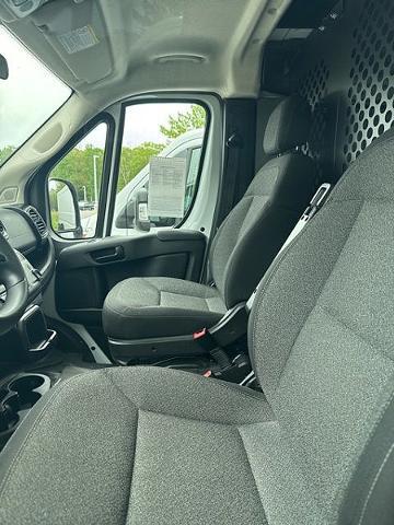 2025 Ram ProMaster 2500 Cargo Van Tradesman Low Roof 136" WB w/Pass Seat