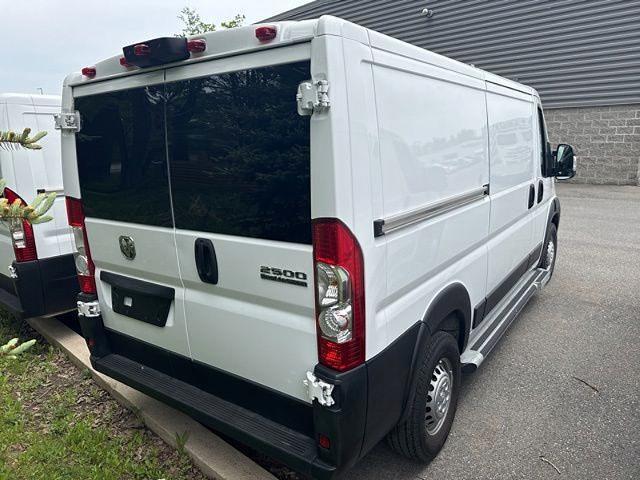 2025 Ram ProMaster 2500 Cargo Van Tradesman Low Roof 136" WB w/Pass Seat