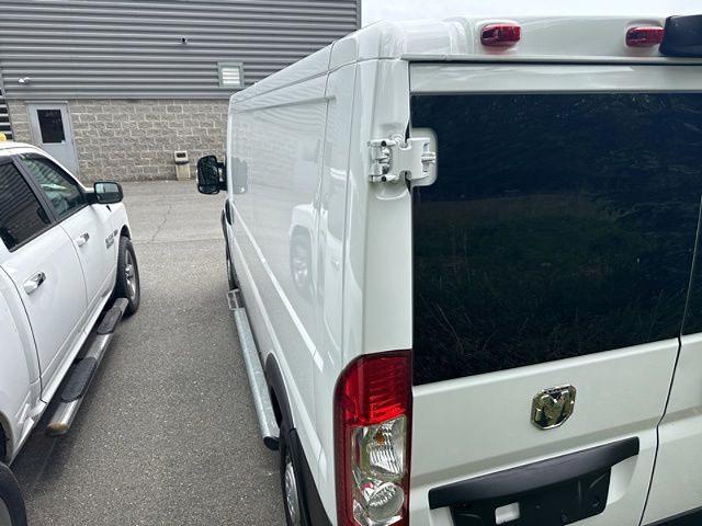 2025 Ram ProMaster 2500 Cargo Van Tradesman Low Roof 136" WB w/Pass Seat