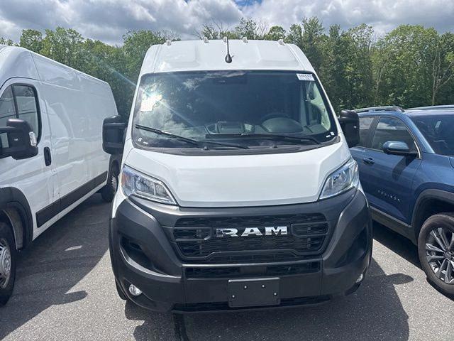 2026 Ram ProMaster 2500 Cargo Van Tradesman High Roof 159" WB w/Pass Seat