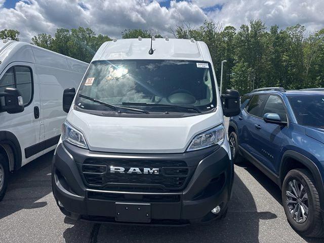 2026 Ram ProMaster 2500 Cargo Van Tradesman High Roof 159" WB w/Pass Seat