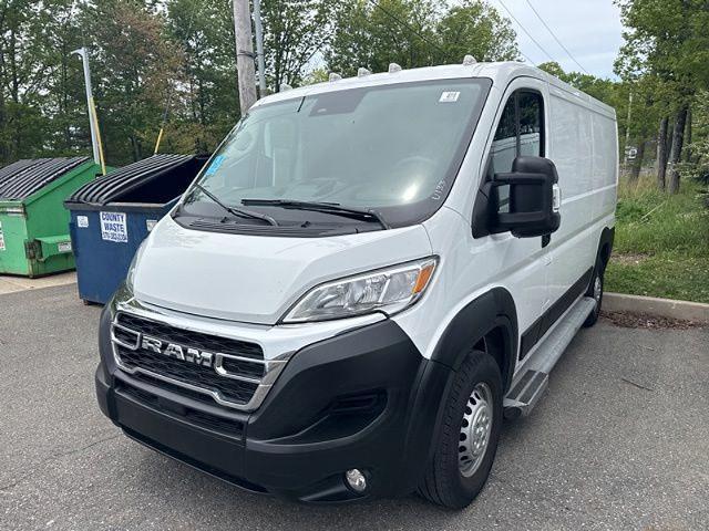 2025 Ram ProMaster 2500 Cargo Van Tradesman Low Roof 136" WB w/Pass Seat