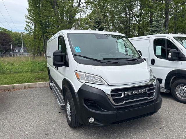 2025 Ram ProMaster 2500 Cargo Van Tradesman Low Roof 136" WB w/Pass Seat