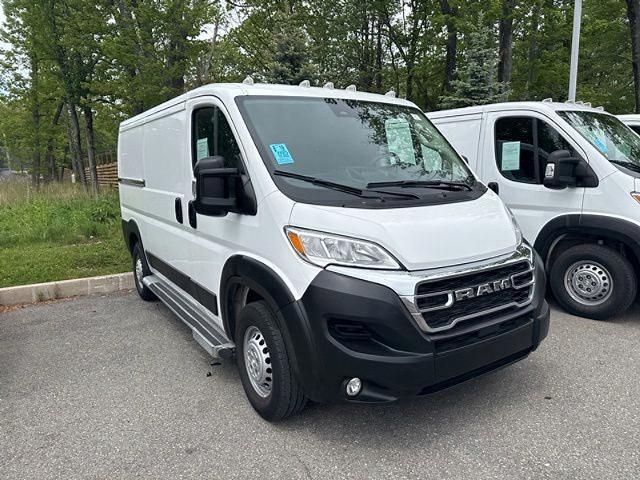 2025 Ram ProMaster 2500 Cargo Van Tradesman Low Roof 136" WB w/Pass Seat