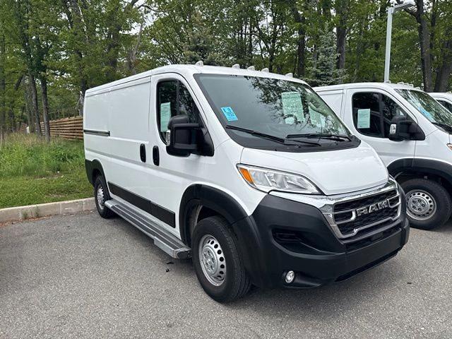 2025 Ram ProMaster 2500 Cargo Van Tradesman Low Roof 136" WB w/Pass Seat