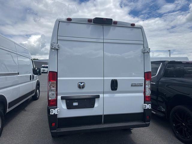 2026 Ram ProMaster 2500 Cargo Van Tradesman High Roof 159" WB w/Pass Seat