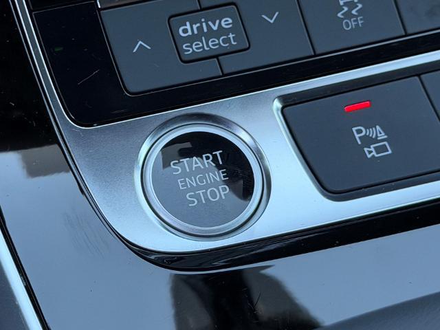 2025 Audi Q8 Premium Plus 55 TFSI quattro