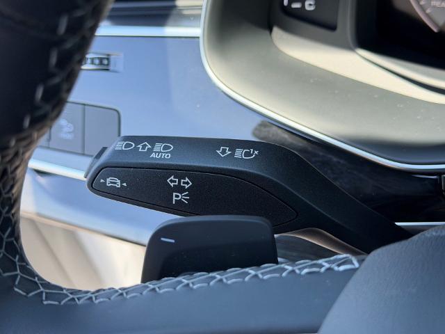 2025 Audi Q8 Premium Plus 55 TFSI quattro