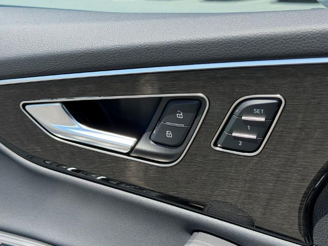 2025 Audi Q8 Premium Plus 55 TFSI quattro