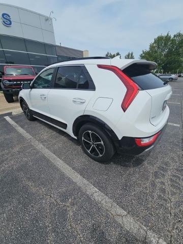 2025 Kia Niro SX