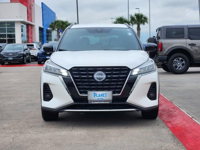 2024 Nissan Kicks SR Xtronic CVT