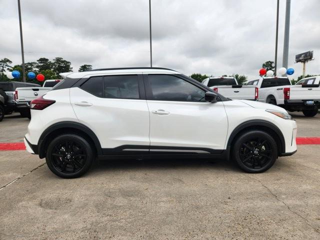 2024 Nissan Kicks SR Xtronic CVT