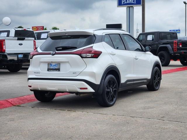 2024 Nissan Kicks SR Xtronic CVT