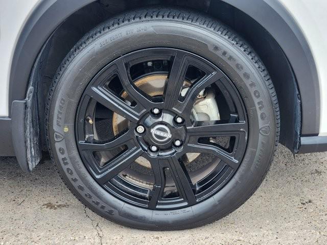 2024 Nissan Kicks SR Xtronic CVT