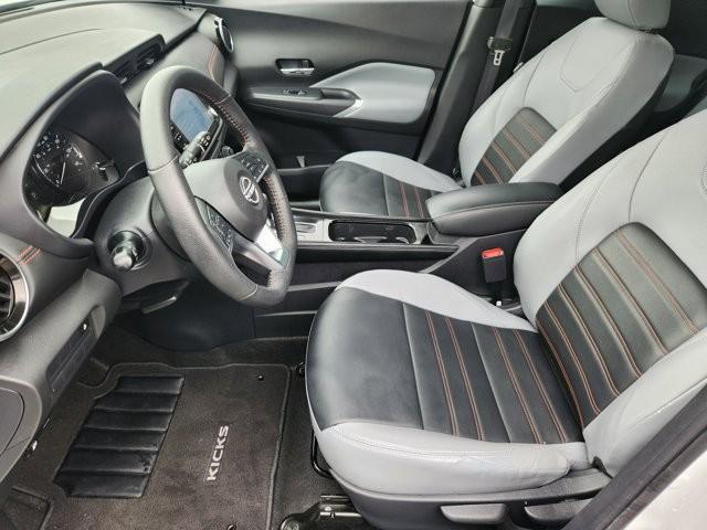 2024 Nissan Kicks SR Xtronic CVT