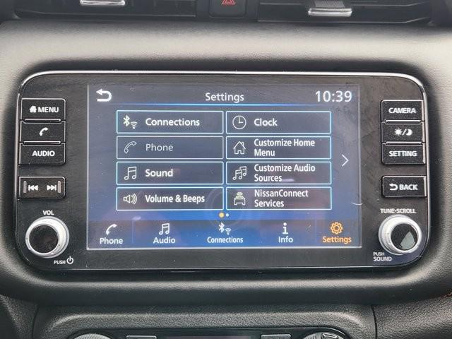 2024 Nissan Kicks SR Xtronic CVT