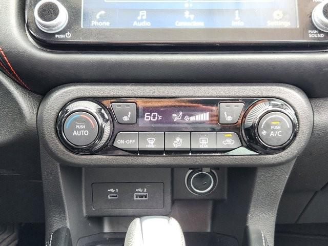 2024 Nissan Kicks SR Xtronic CVT