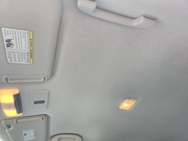 2024 Nissan Kicks SR Xtronic CVT