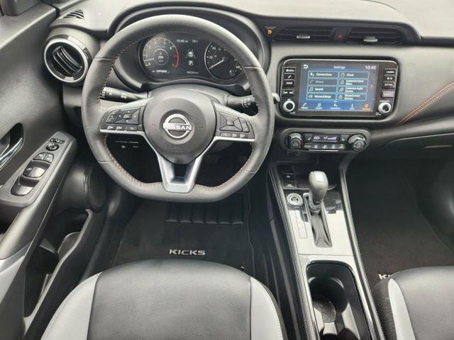 2024 Nissan Kicks SR Xtronic CVT