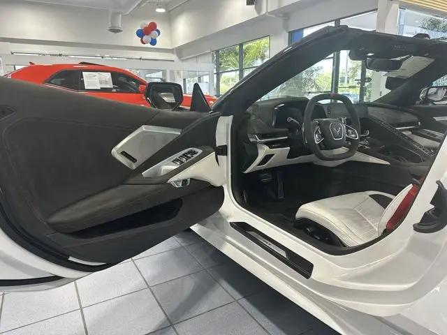 2023 Chevrolet Corvette Stingray RWD Convertible 3LT