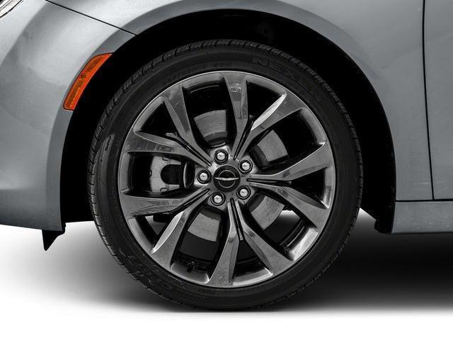 2016 Chrysler 200 S
