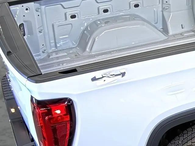 2026 GMC Sierra 1500 Crew Cab, Short Bed, Pro, 4WD