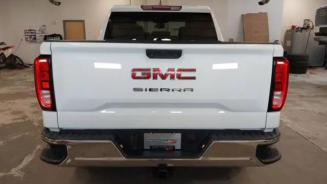 2026 GMC Sierra 1500 Crew Cab, Short Bed, Pro, 4WD