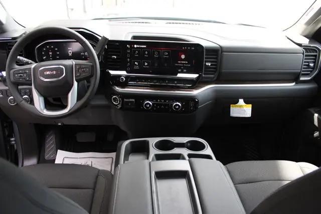 2026 GMC Sierra 1500 Crew Cab, Short Bed, SLE, 4WD