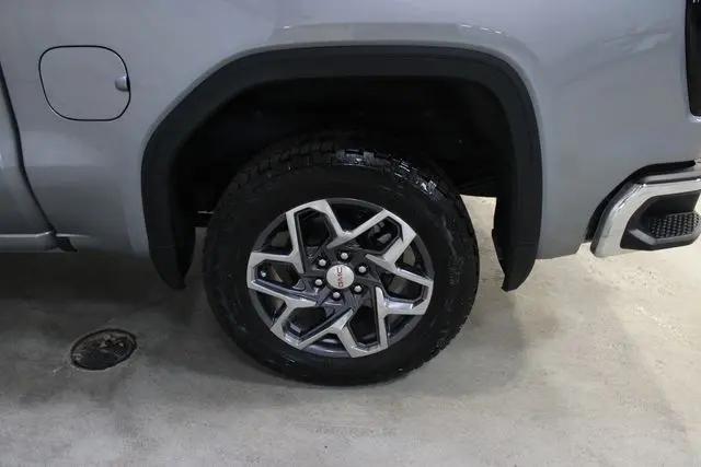2026 GMC Sierra 1500 Crew Cab, Short Bed, SLE, 4WD