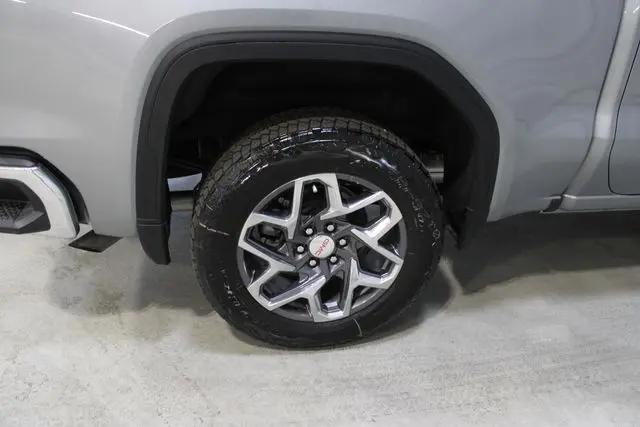 2026 GMC Sierra 1500 Crew Cab, Short Bed, SLE, 4WD