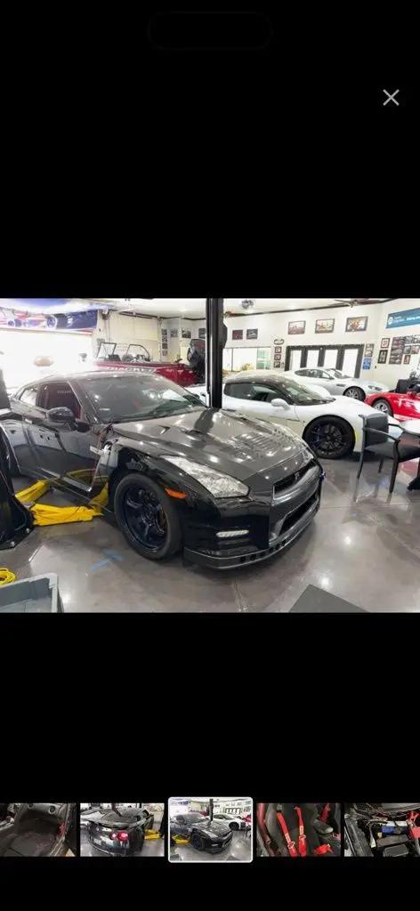 2014 Nissan GT-R Black Edition