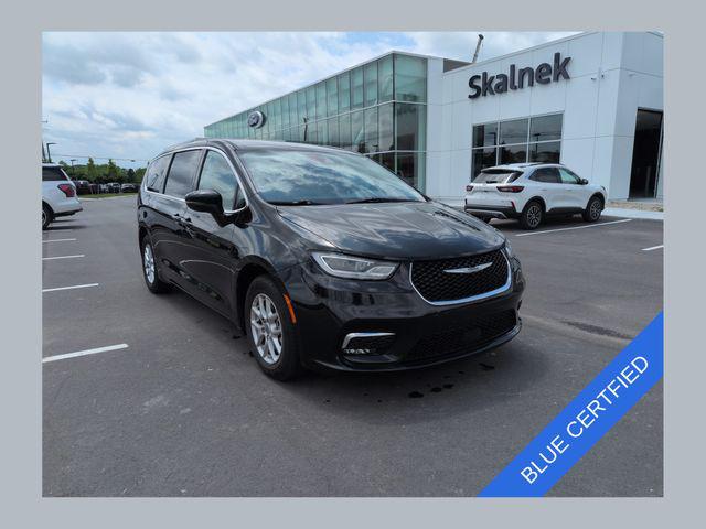 2023 Chrysler Pacifica Touring L for sale in Lake Orion, MI